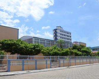 Colônia de Férias Praia Grande - Praia Grande - Gebouw