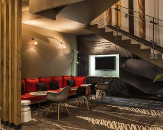 Ibis Paris Montmartre Sacré-Coeur - פריז - טרקלין