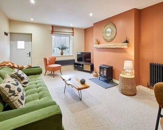 Host & Stay - Cinnamon Cottage - Barnard Castle - Living room