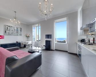 5 Mins Walk Heart Of Monte Carlo & Casino Square! Near Grimaldi Forum! Seaview! - Monaco - Living room