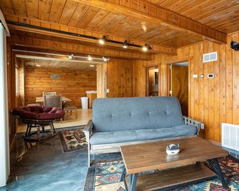 Fife Lake Retreat - Fife Lake - Sala de estar