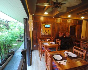 Focal Local Bed and Breakfast - Bangkok - Restaurante