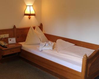 Hotel Restaurant Schwartz - Breitenau - Schlafzimmer