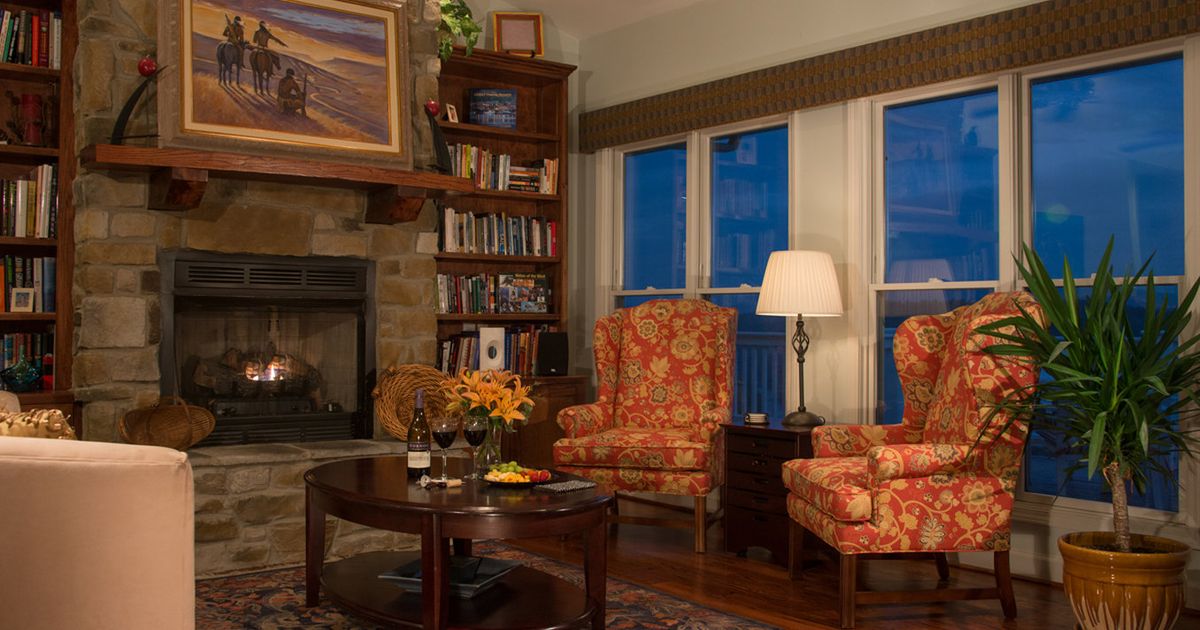 Inn at Riverbend from . Pearisburg Hotel Deals & Reviews KAYAK