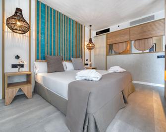 Hovima Suites Costa Adeje - אדייחה - חדר שינה