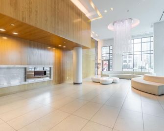 Private Entrance 2 Bedroom Condo Downtown Toronto - Toronto - Aula