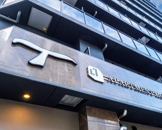 Apartment Hotel 11 Kuromon 4 - Osaka - Building