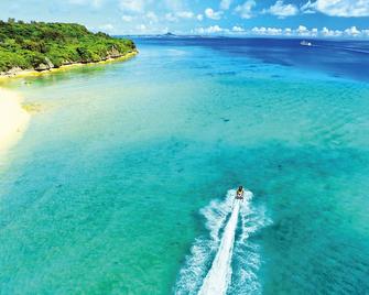 Zoe Resort The Sunset Village Okinawa Chatan - Chatan - Beach