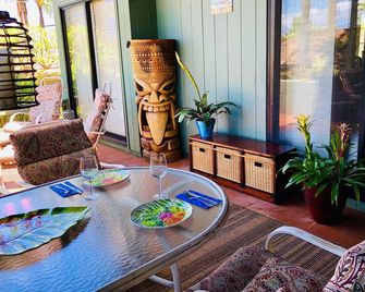 Maui Mango Cottage Stellar Lanai Private Hidden Gem Family Friendly 3bd - Lahaina - Restaurant
