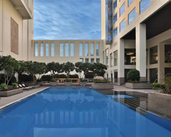 Jaipur Marriott Hotel - Jaipur - Pool