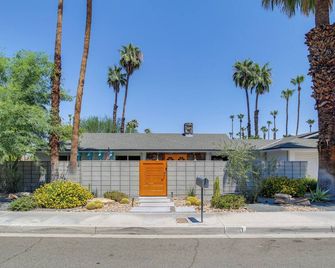Funky Palm Springs Paradise Near Golf Courses - Palm Springs - Building