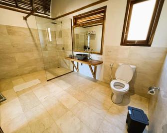 Komodo Resort - Labuan Bajo - Salle de bain