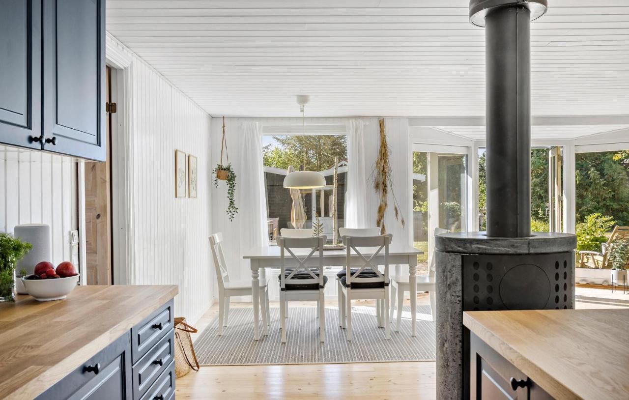 4 Bedroom Amazing Home in Dronningmoelle – Fredensborg