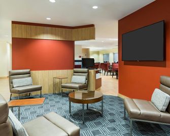 TownePlace Suites by Marriott Latham Albany Airport - Latham - Sala de estar