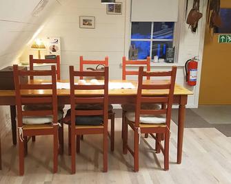 Rialahästgård - Norrtälje - Dining room