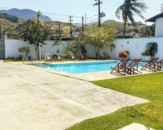 Velinn Hotel Guarda Mor - São Sebastião - Pool