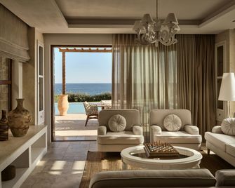 Lesante Cape Resort & Villas - Akrotiri - Living room