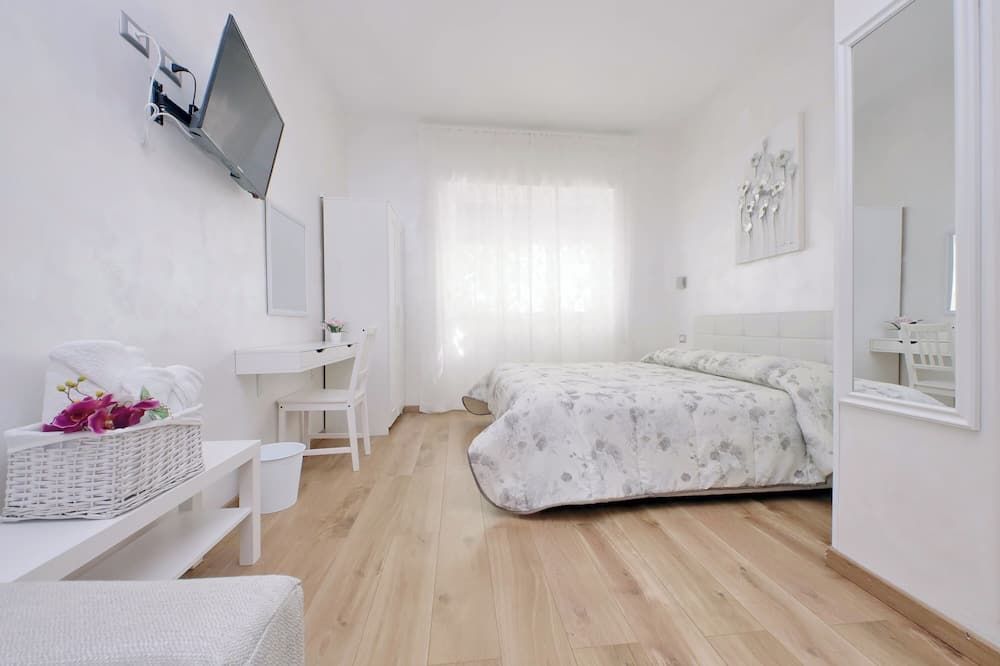 B&B Giuly - Fiumicino - Sovrum