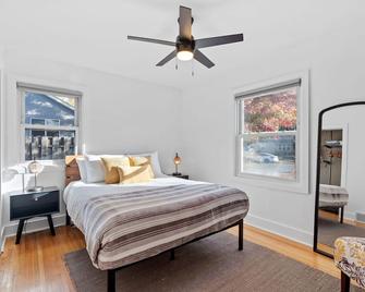 Minnestay Richfield Gem - Richfield - Bedroom
