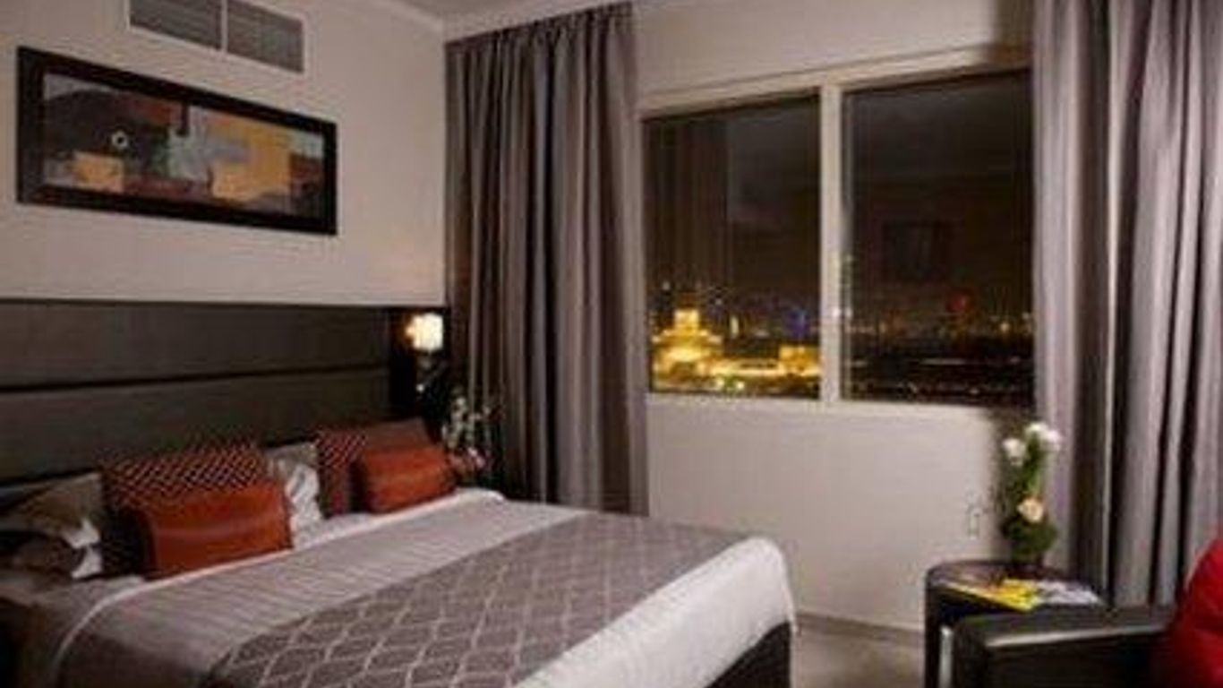 The Royal Riviera Hotel