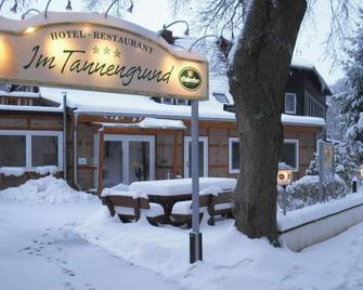 Hotel Im Tannengrund - Langelsheim - Gebouw