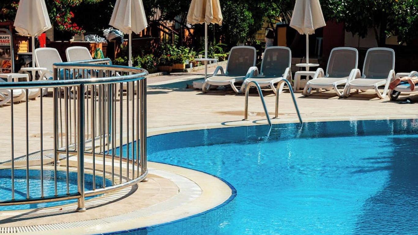 Ozlem Garden Hotel