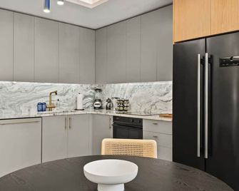Rutgers Place by Rove Travel | Chic Studio Condo - New York - Kitchen