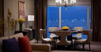 Solaire Resort Entertainment City - Parañaque - Dining room