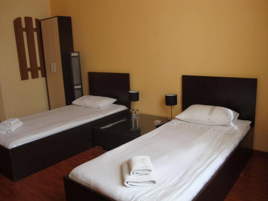 رينو - أوديسا (أوكرانيا) - غرفة نوم