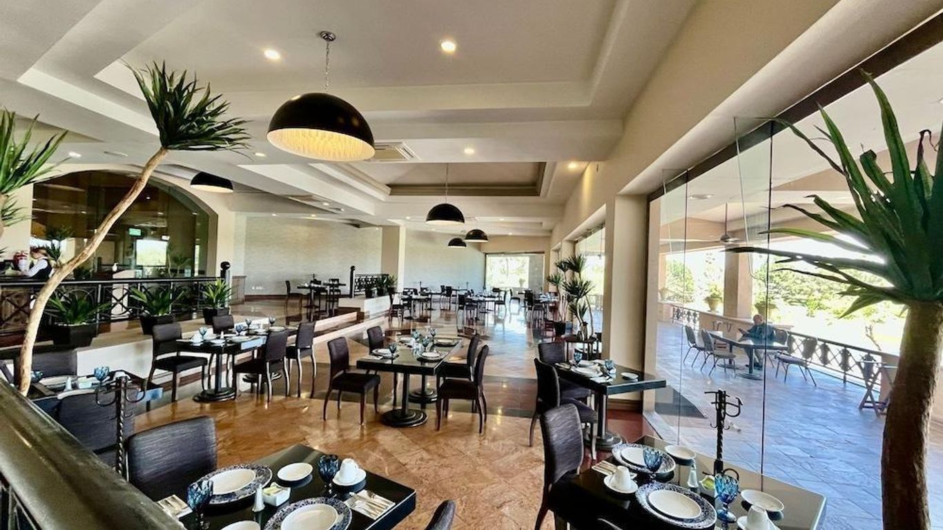 Montebello Hotel Golf Resort