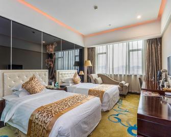 Romantic Hotel - Taizhou - Bedroom