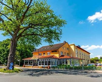Komfort-Hotel Katerberg - Lüchow - Gebäude