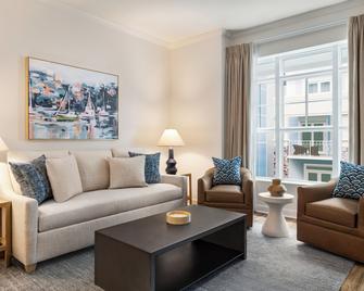 Wild Dunes Resort - Residences At Sweetgrass - Isle of Palms - Obývací pokoj
