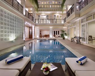 Coral Villa Canggu By Premier Hospitality Asia - North Kuta - Piscina