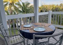 Available! - Man O War Cay with dock slip - Man O War Cay - Balcon