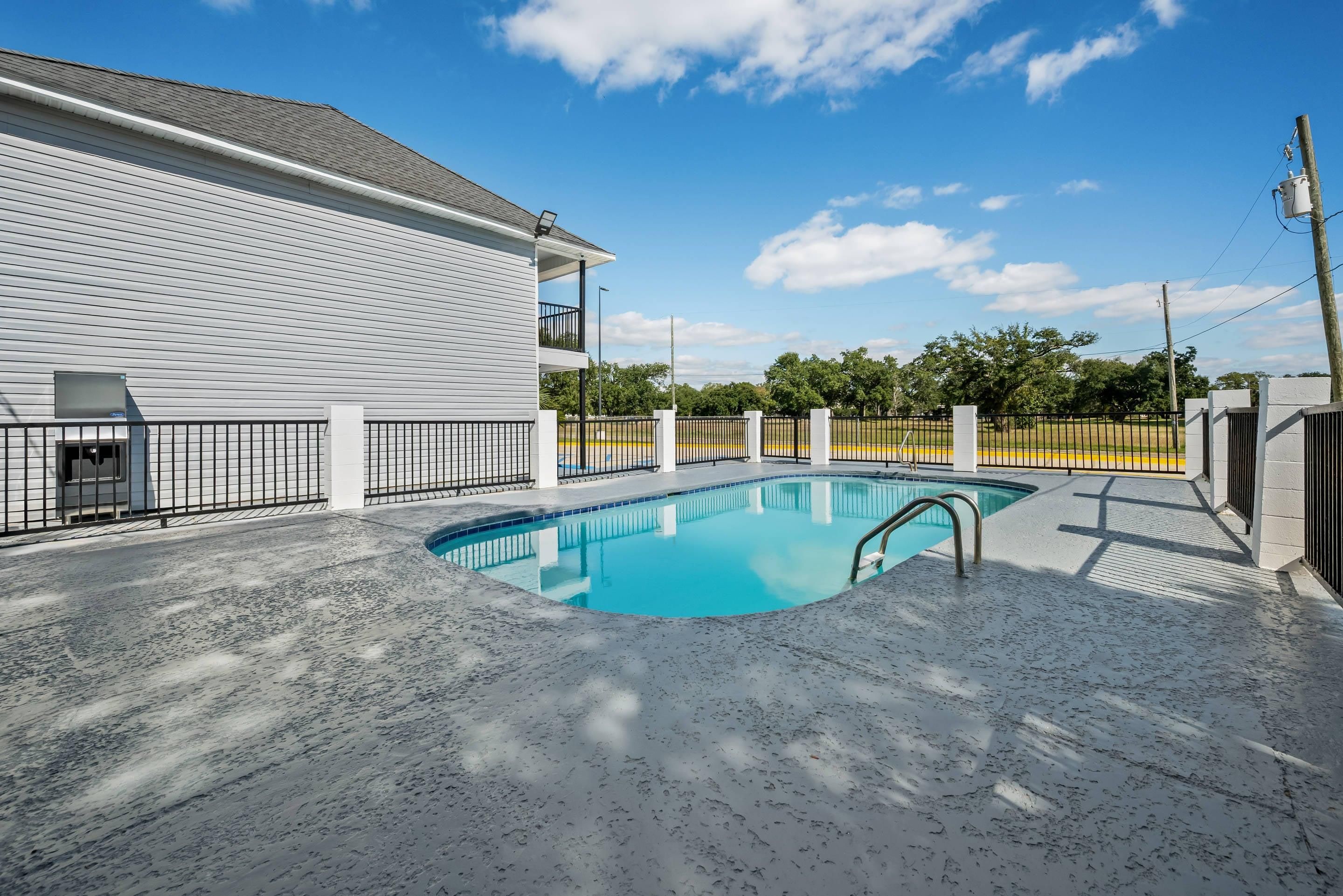 Econo Lodge Biloxi Beach