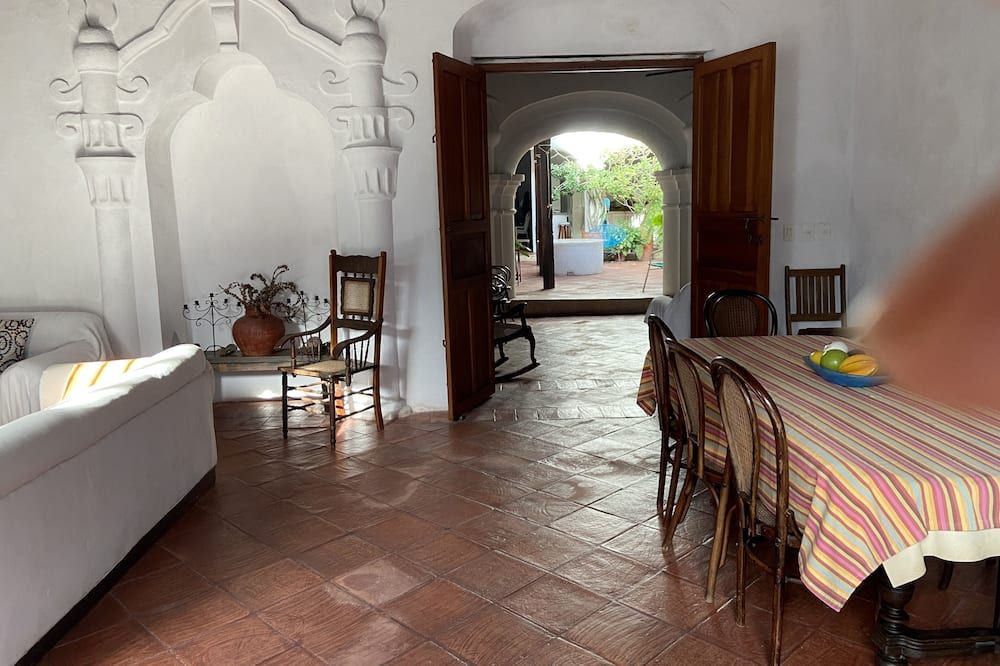 Casa Digna #2 y 3 - Colonial house in the heart of Getsemani - קרטחנה דה אינדיאס - חדר אוכל