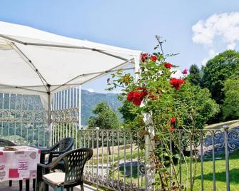B&B Casa Arcangeli - Zogno - Balcon