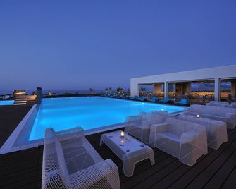 Thalatta Seaside Hotel - Agia Anna - Piscina