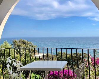 Hotel Punta Rossa - San Felice Circeo - Balkon