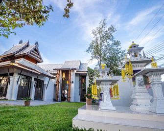 Jamadevi - Lamphun - Building