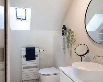 Huys17 - Hasselt - Badkamer