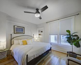 Historic Boulevard ~ close to downtown - Rapid City - Bedroom
