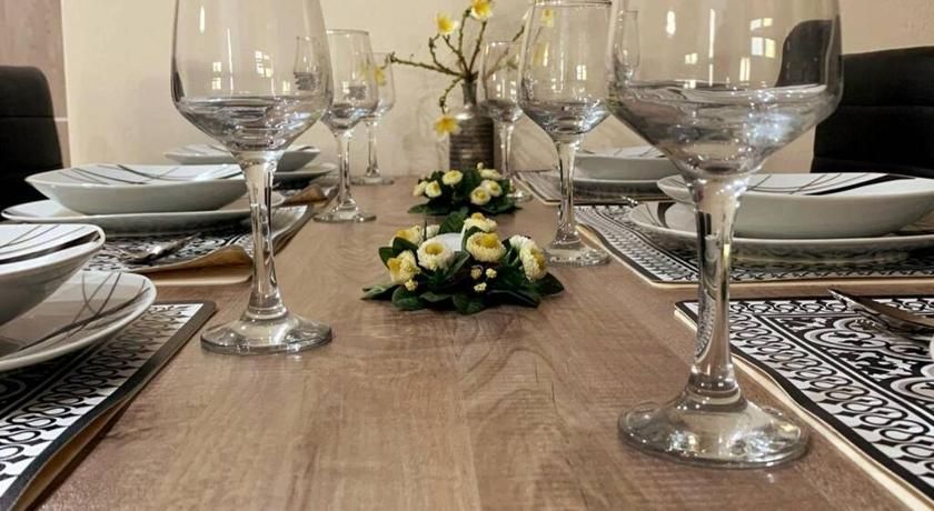 Other view of Helen`s Luxury Apartment