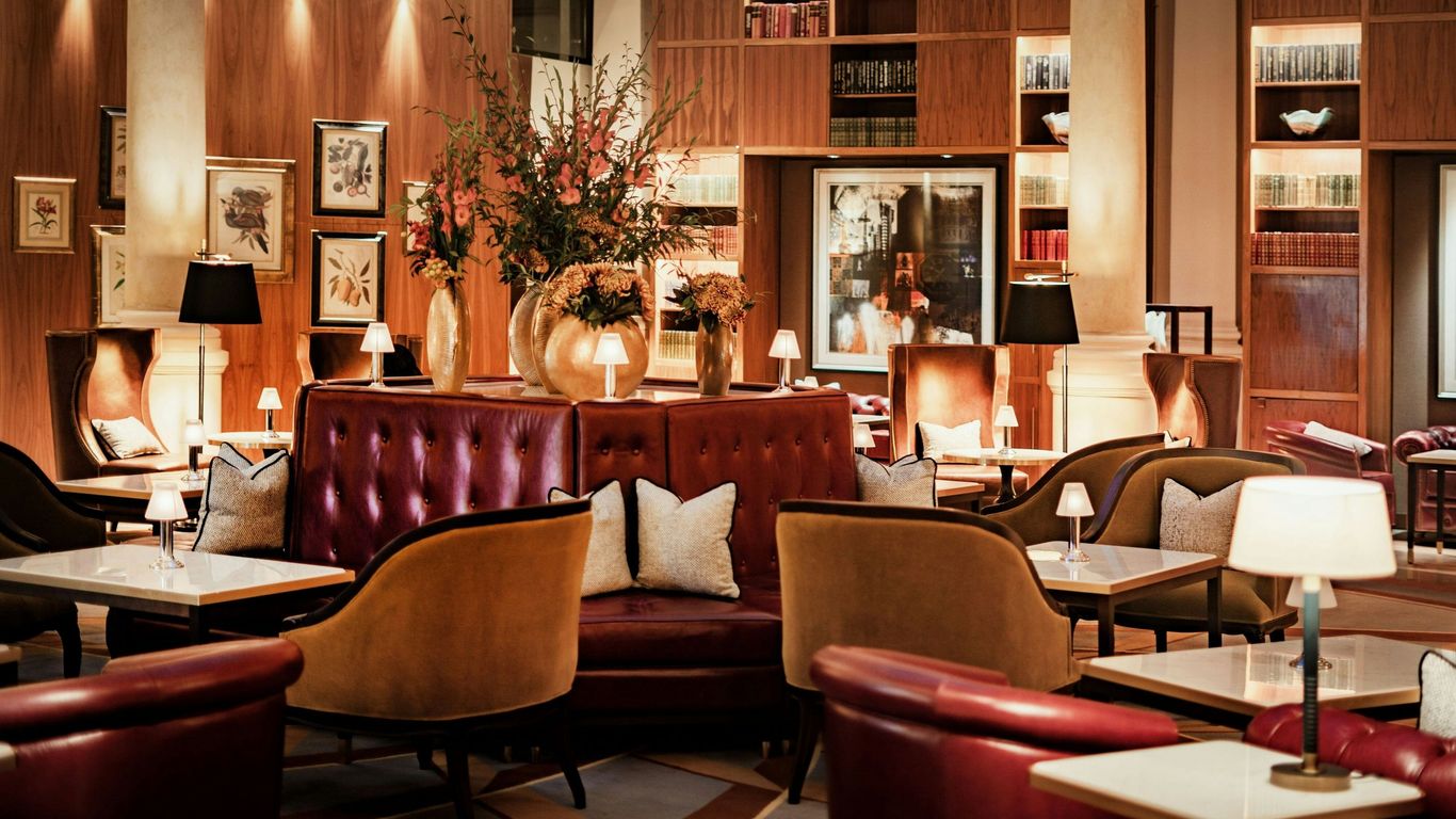 Threadneedles Autograph Collection