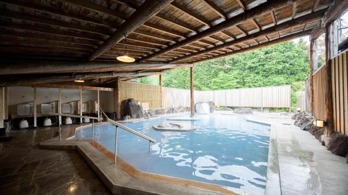 يوفوين أونسين تسوكانوما