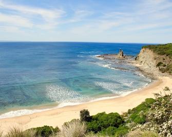 Hakea King Suite- Inlet Waters Escape. Stroll the inlet & nature boardwalk - Inverloch - Beach