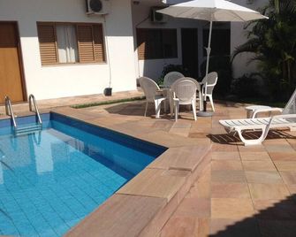 Samambaia Executive Hotel - Taubaté - Piscina