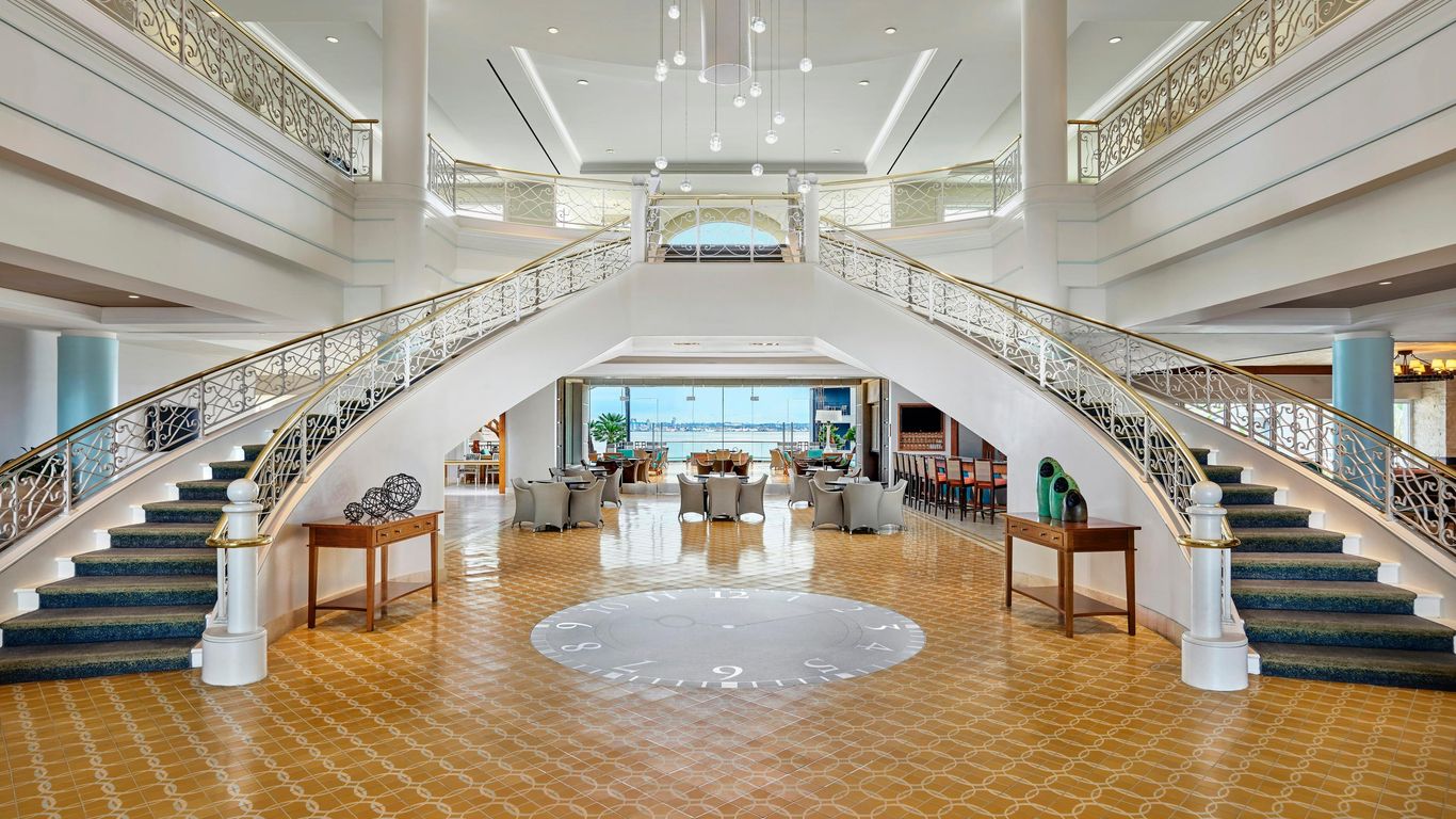 فندق لاوز كورونادو باي ريزورت