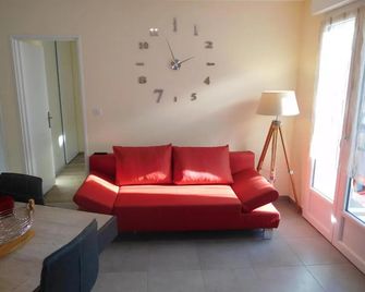 Le Touristic Appartements T2 Et T3 - Luz-Saint-Sauveur - Living room